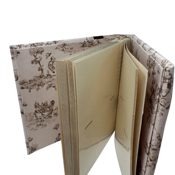 Pink Brown Toile Padded Fabric Photo Album Bow Holds 200 4x6 Photos Gift Baby - Picture 6 of 15